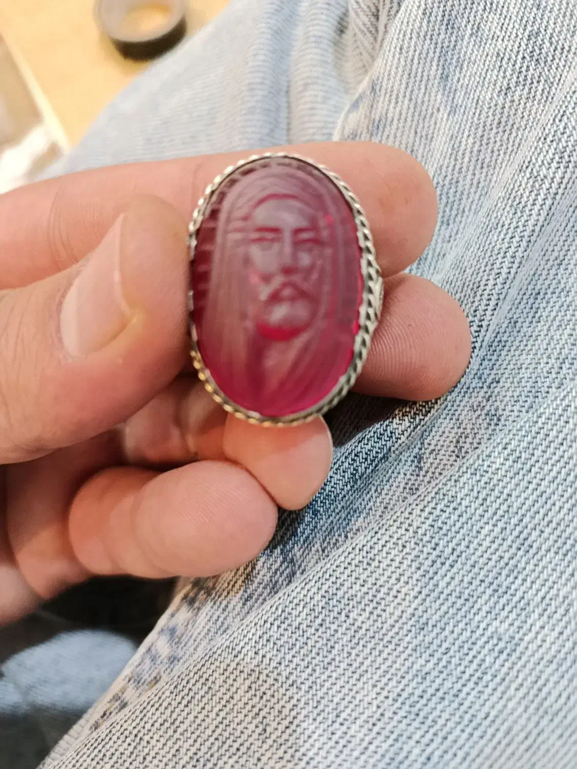 یاقوت شمایل علی (ع)|جواهرات|شاندیز, |دیوار