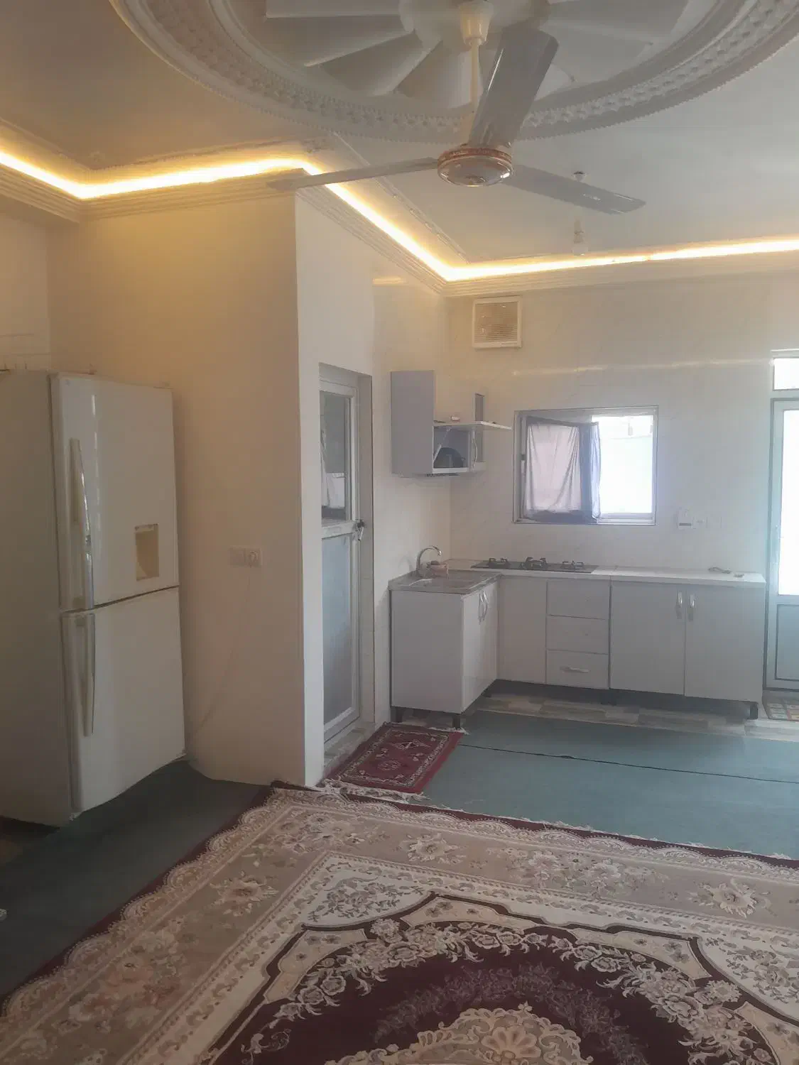 سوئیت محمد کمی .نوساز نزدیک بازارچه ساحلی|اجارهٔ کوتاه‌مدت آپارتمان و سوئیت|بندر ترکمن, |دیوار
