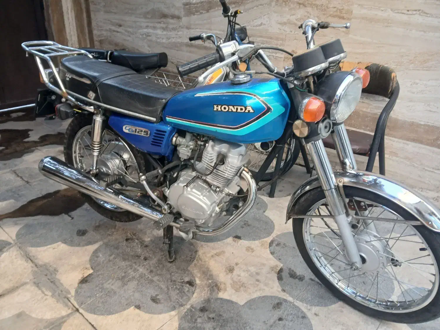 موتور طرح سی جی ۱۲۵|موتورسیکلت|شیراز, کوشک میدان|دیوار