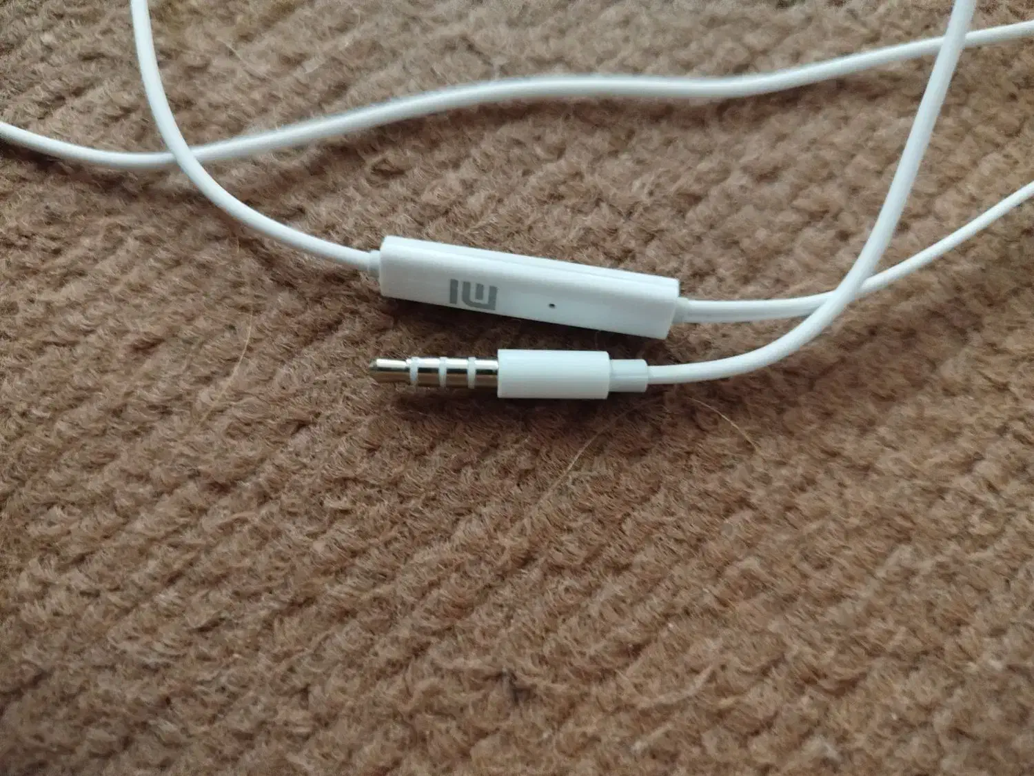 هندزفری|لوازم جانبی موبایل و تبلت|شیراز, شاه قلی بیگی|دیوار