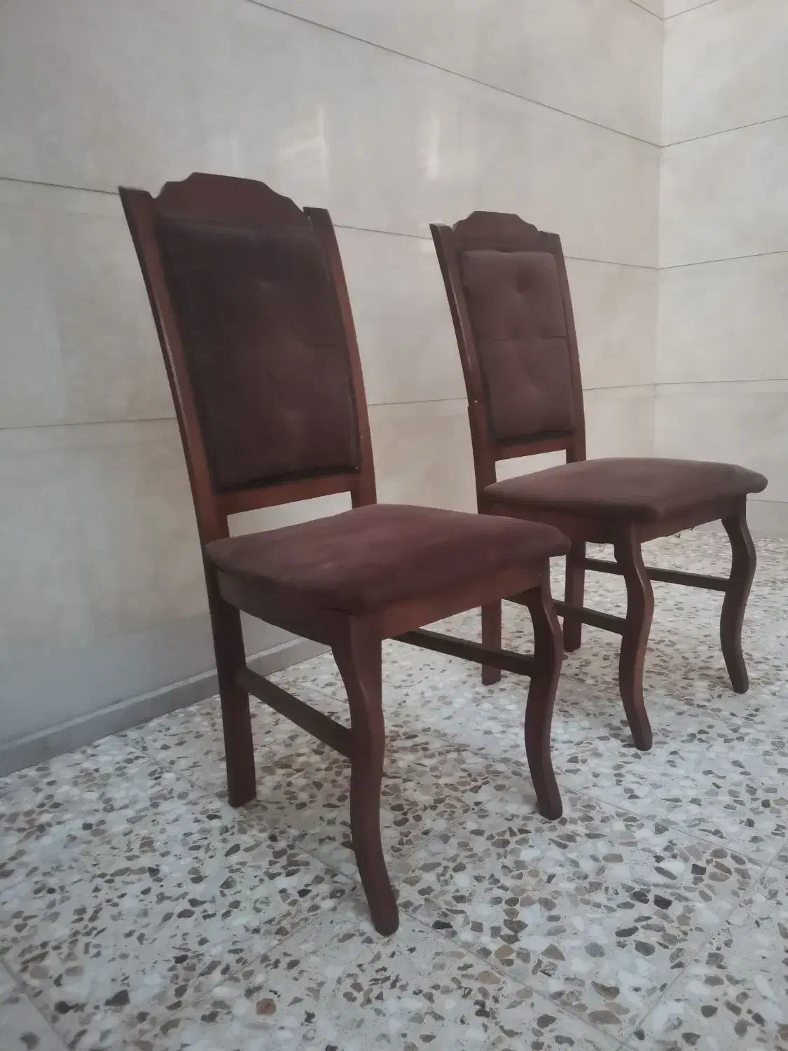 2عدد صندلی|میز و صندلی غذاخوری|آق قلا, |دیوار