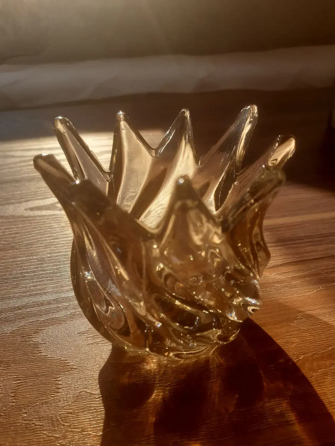 لاله پیچ شامپاینی و کریستال کاج|لوستر و چراغ آویز|تبریز, |دیوار