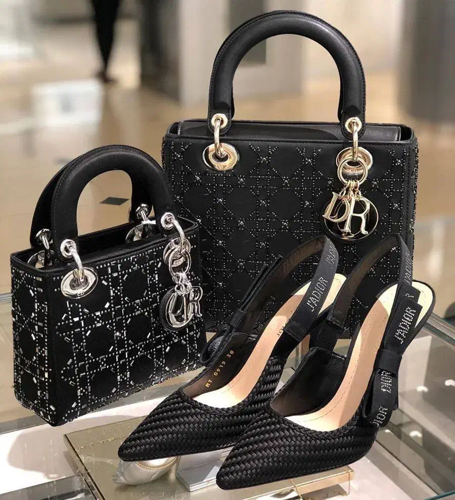 تعمیر کیف و کفش تخصصی|کیف، کفش، کمربند|شیراز, بازار|دیوار