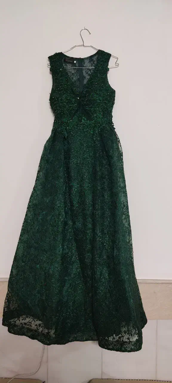 لباس مجلسی|لباس|قم, شهرک مهدیه (مدرس)|دیوار