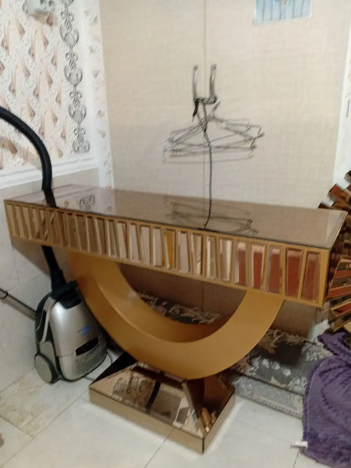 کنسول و آینه|بوفه، ویترین، کنسول|بندرعباس, |دیوار