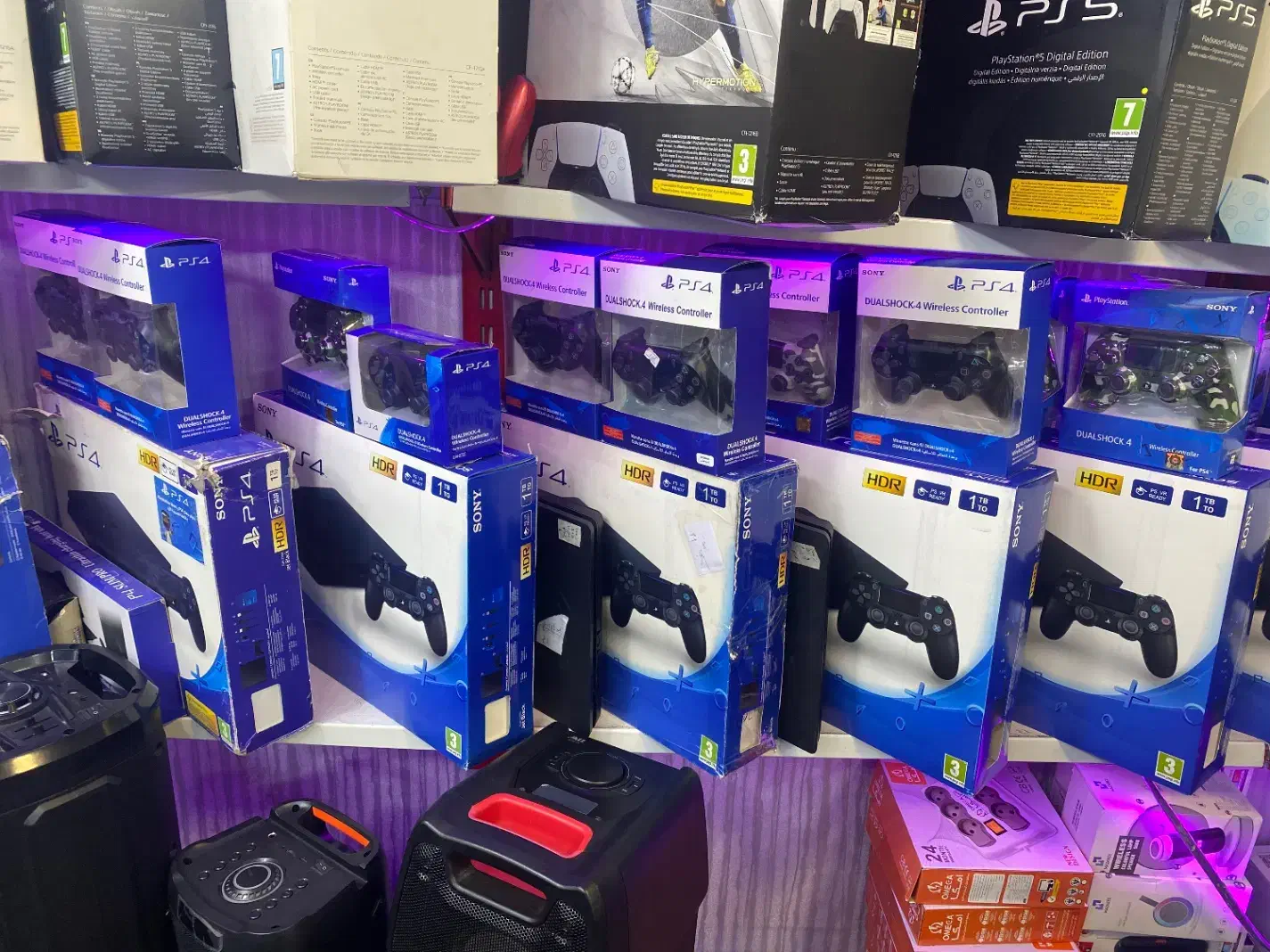ps4 اکانتی دوتا دسته فول بازی|کنسول، بازی ویدئویی و آنلاین|محمودآباد, |دیوار