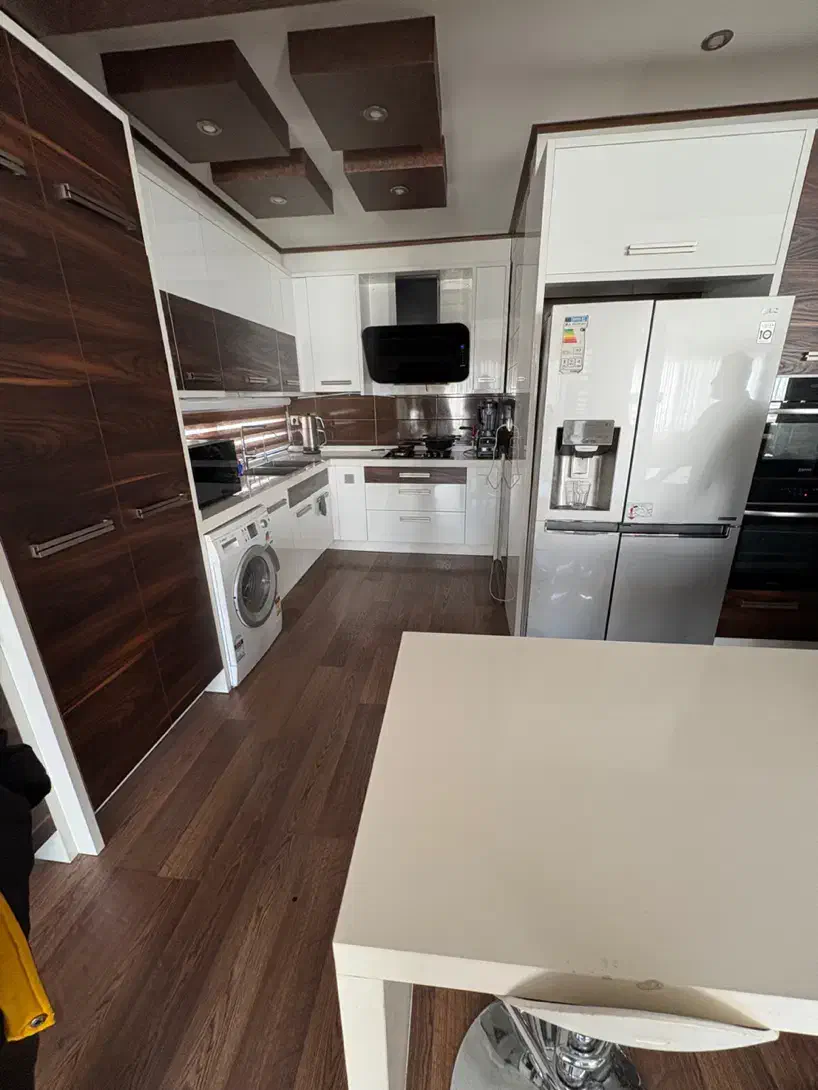 ۱۲۰ متری خاقانی (طبقه ۴) (تک واحدی)|فروش آپارتمان|اصفهان, جلفا|دیوار