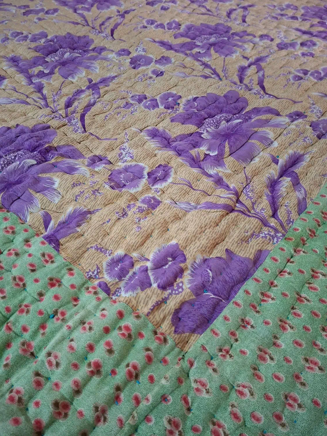 لحاف کرسی|رختخواب، بالش، پتو|نیشابور, دارایی|دیوار