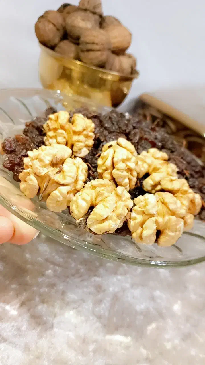 گردو. کشمش. بادام. شیره انگور|خوردنی و آشامیدنی|بناب, |دیوار