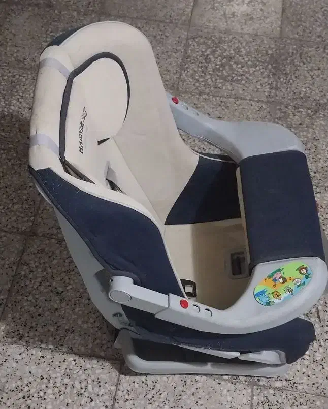 صندلی کودک|تخت و صندلی بچه|تهران, جی|دیوار