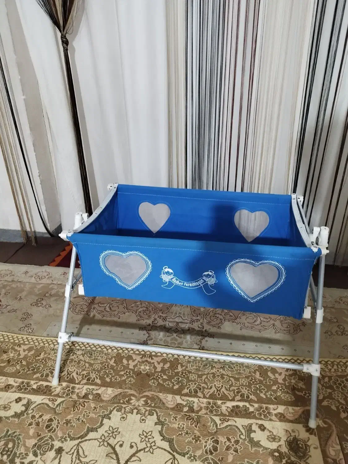 گهواره تاشو کودک گچساران|اسباب و اثاث بچه|دوگنبدان, |دیوار