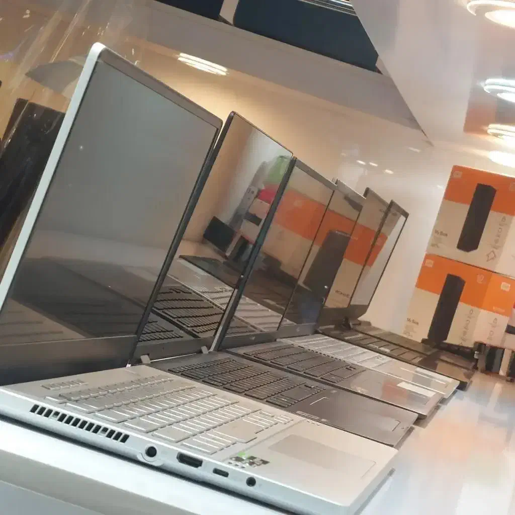 فروش لپ‌تاپ‌های استوک و دست دوم با شرایط اقساطی|رایانه همراه|یزد, |دیوار