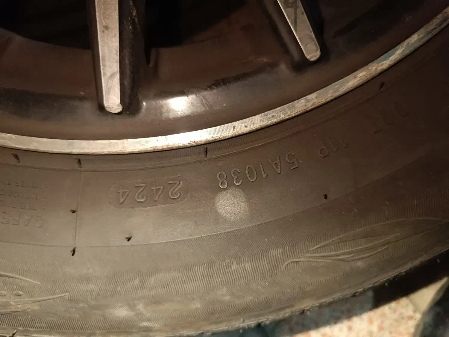 رینگ ووسن و لاستیک اسپرت 14 پژو تیبا ساینا کوییک|قطعات یدکی و لوازم جانبی|تهران, هفت چنار|دیوار