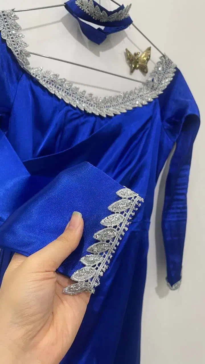 لباس شب|لباس|خمین, |دیوار