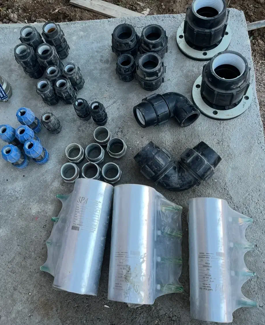 اتصالات و کلمپ پلی اتیلن‌ و شیر فلکه چدنی|مصالح و تجهیزات ساختمان|تهران, چیتگر جنوبی|دیوار