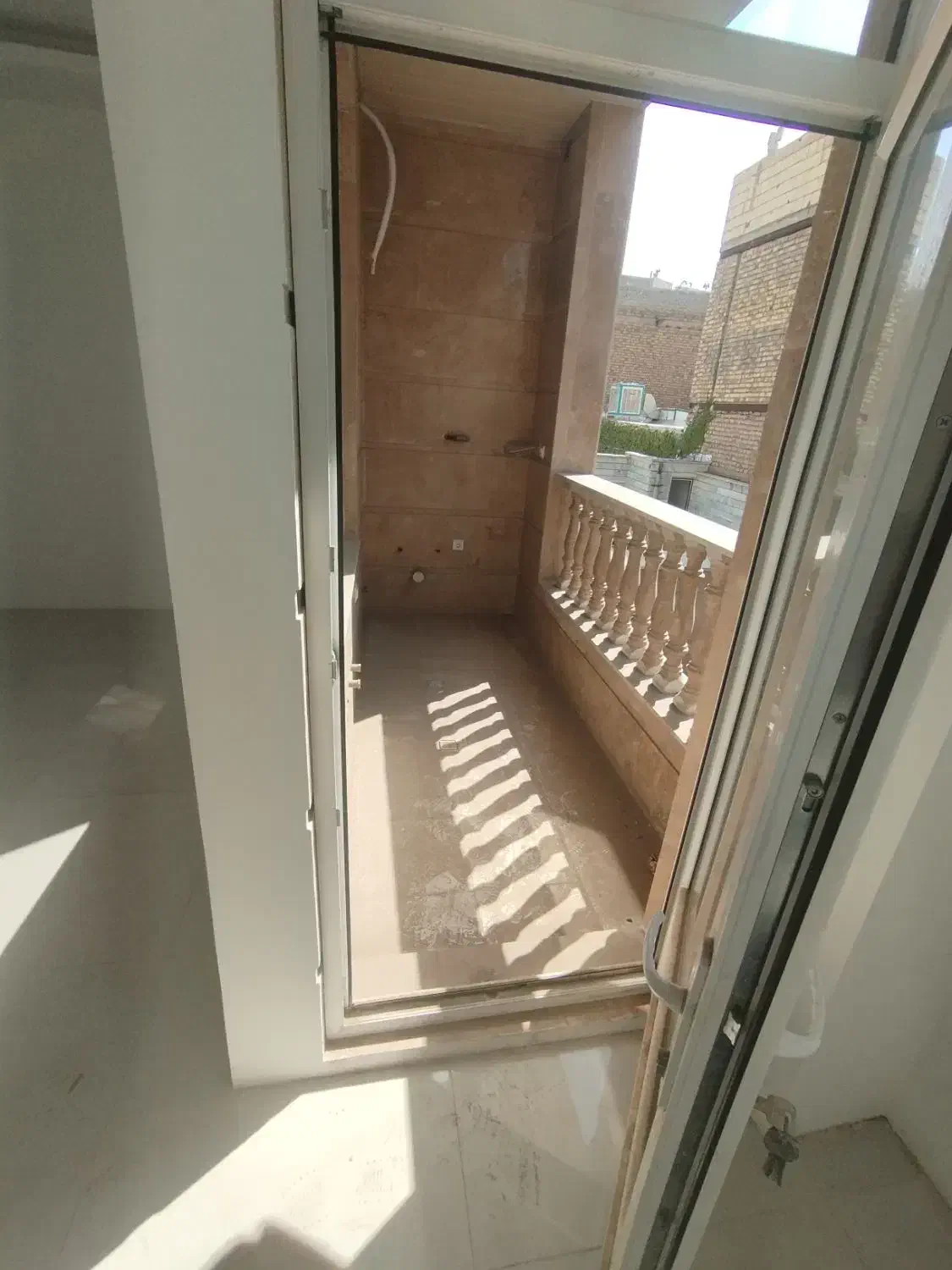 آپارتمان زعفرانیه شهریارتک واحدموقعبت جنوبی خشک|فروش آپارتمان|زنجان, |دیوار