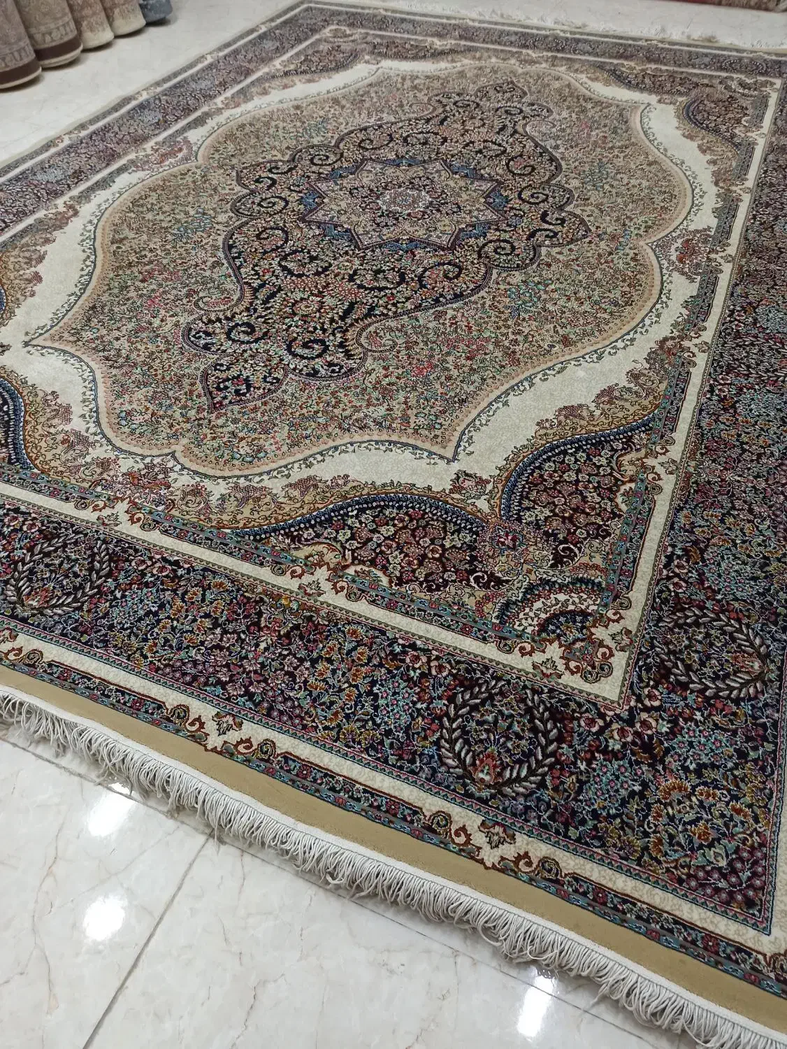 اندیشه۹۳) دو تخته ۹ متری ۷۰۰ شانه تراکم ۲۱۰۰ مشهد|فرش|مشهد, مشکینی (شهرک غرب)|دیوار