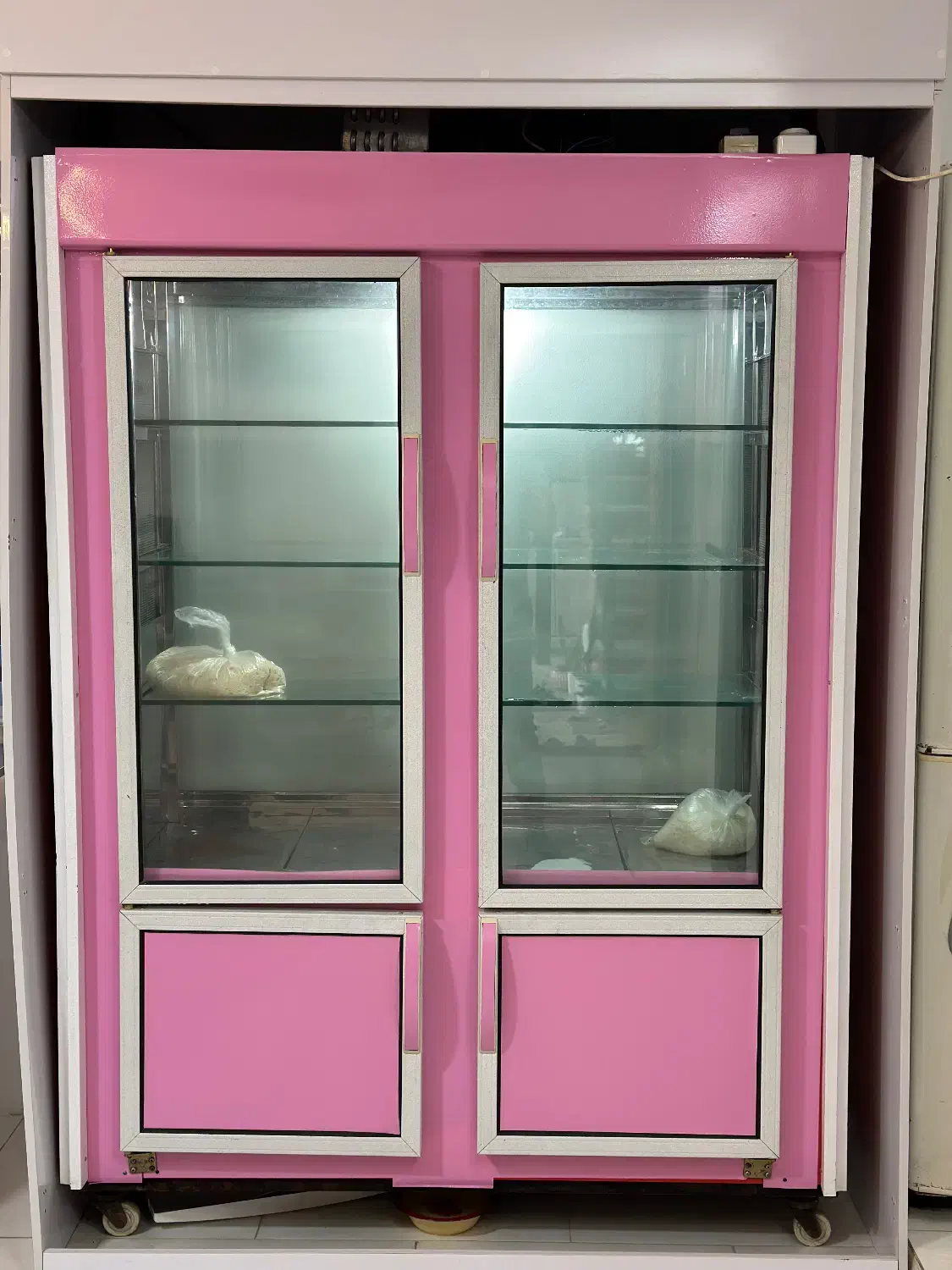 یخچال ویترینی|فروشگاه و مغازه|امامزاده عبدالله, |دیوار