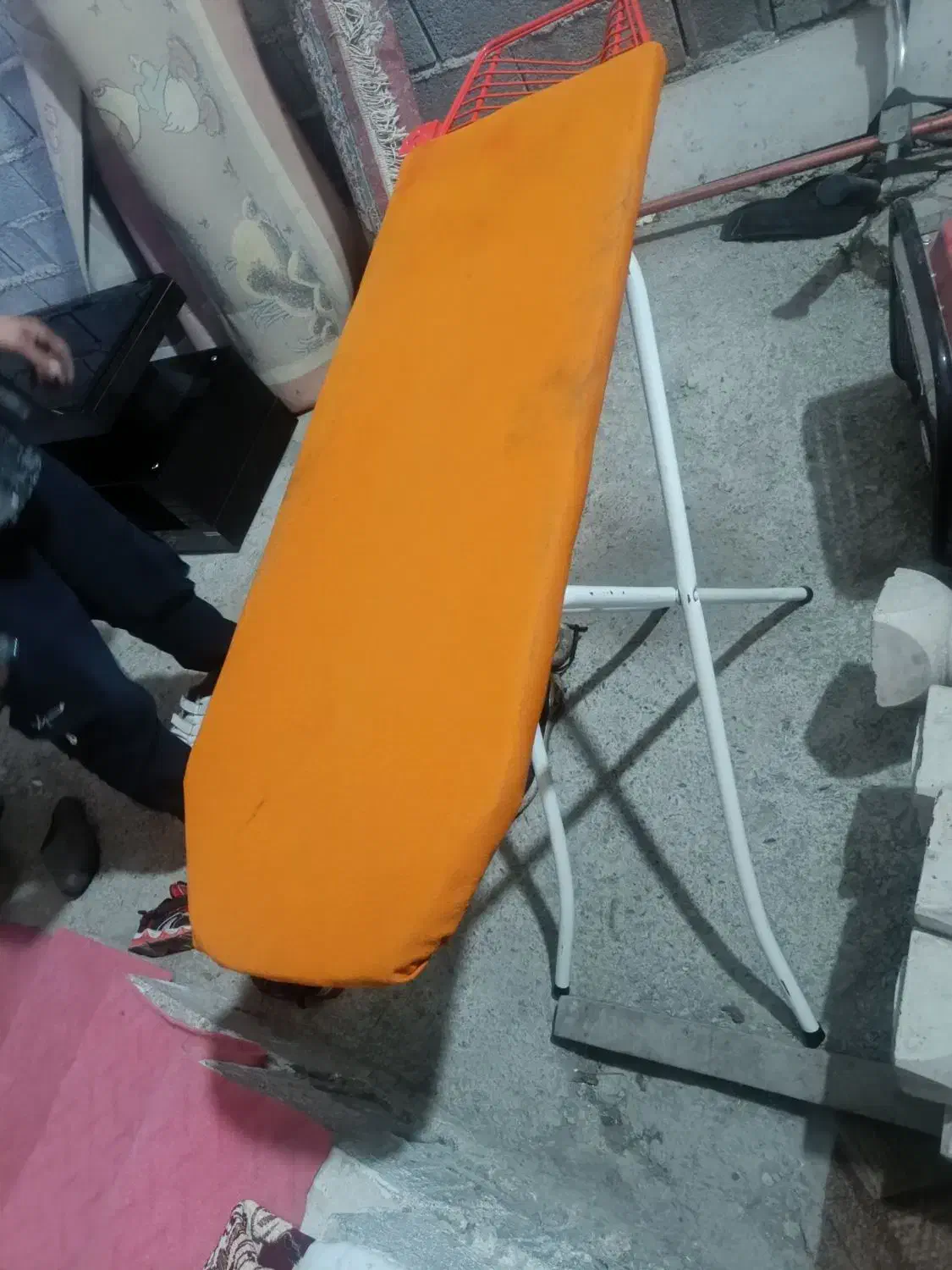 میز اتو ایستاده کاملا سالم|اتو و لوازم اتو|لنگرود, |دیوار