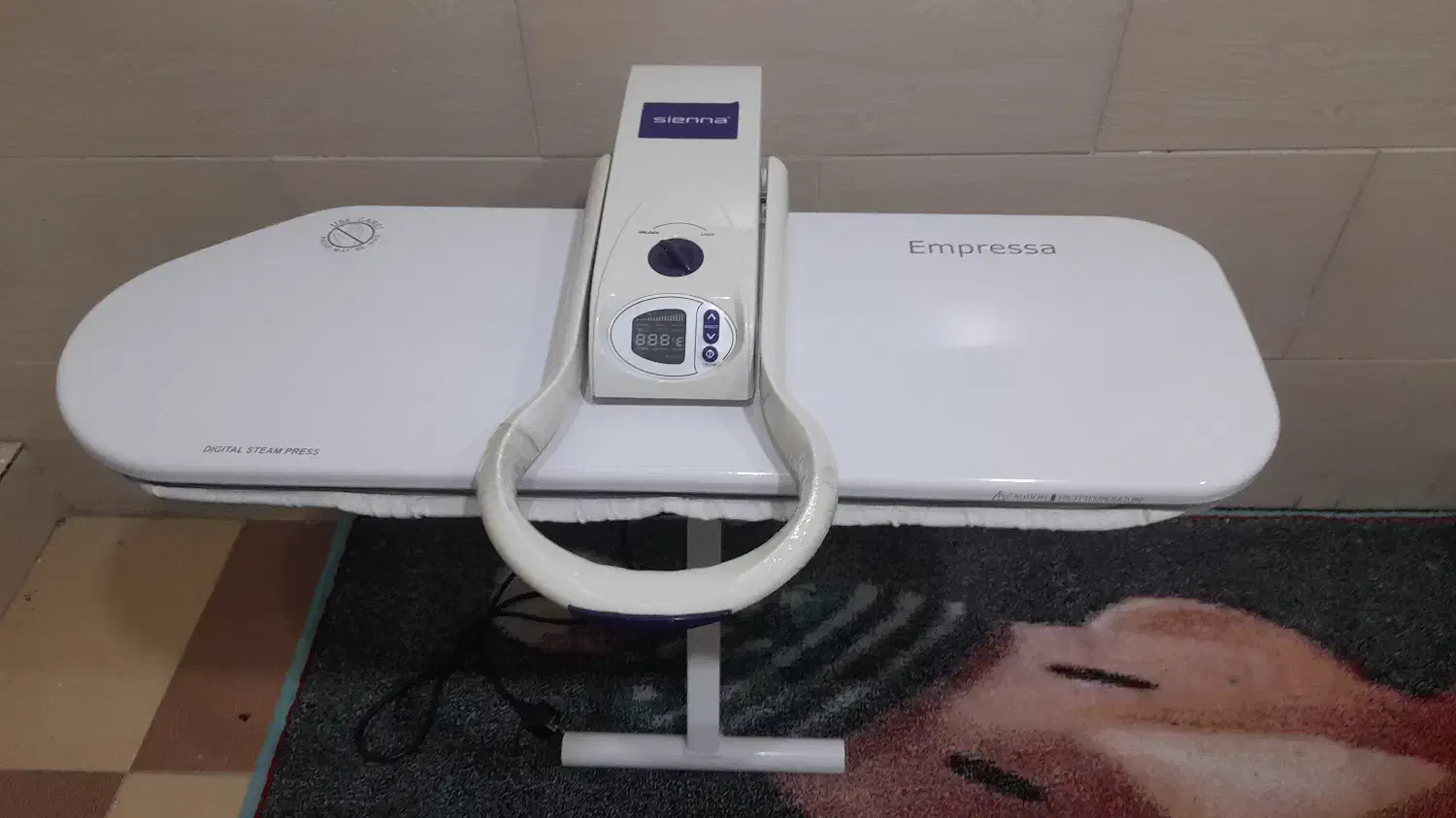 اتو پرس درحد نو گارانتی دار|اتو و لوازم اتو|جیرفت, |دیوار