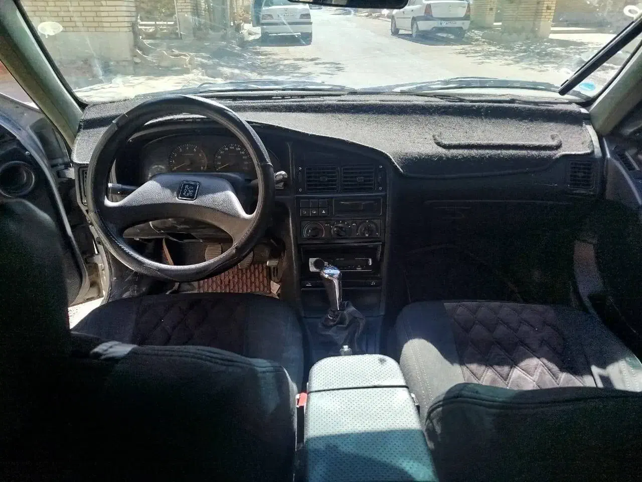 روآ سال نقره ای آخر ۱۳۸۹|خودرو سواری و وانت|زرقان, |دیوار