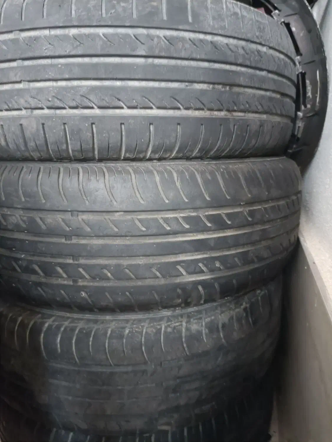 لاستیک 185/60 کارکرده|قطعات یدکی و لوازم جانبی|رشت, ولکس|دیوار