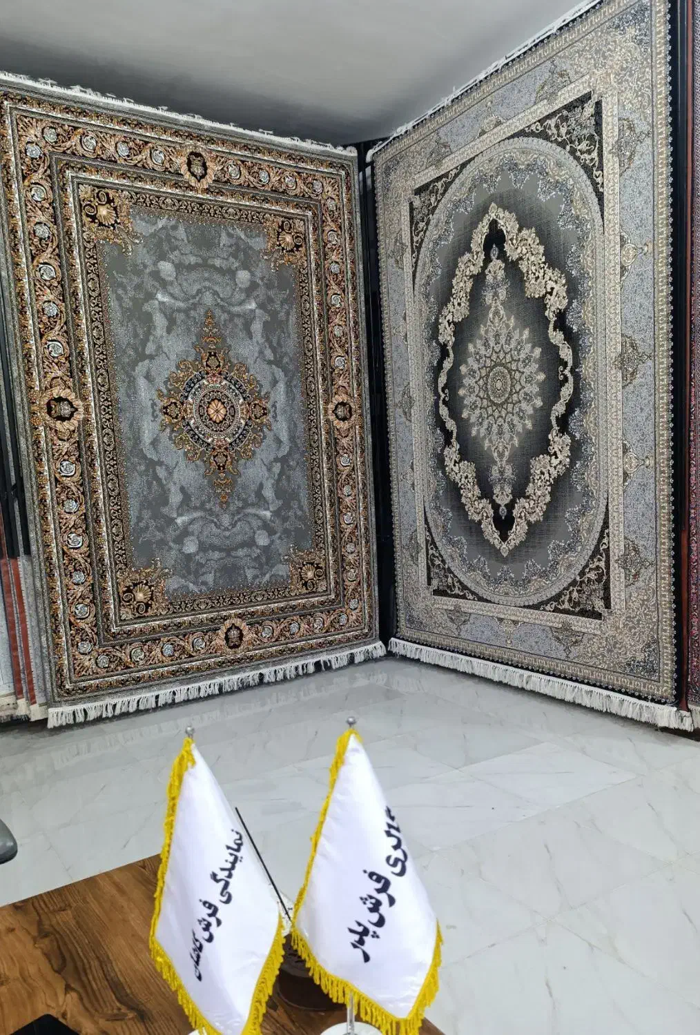 فرش ماشینی با قیمت استثنایی|فرش|کردکوی, |دیوار