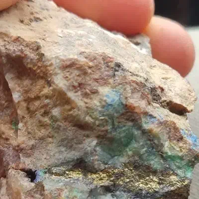 خاک و سنگ طلا عیاربالا|جواهرات|پردیس, فاز ۶|دیوار