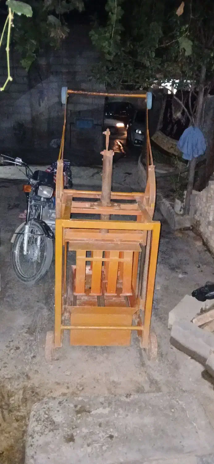 بلوک زن دستس دوتایی بدون کارکرد|ماشین‌آلات صنعتی|گنبد کاووس, |دیوار