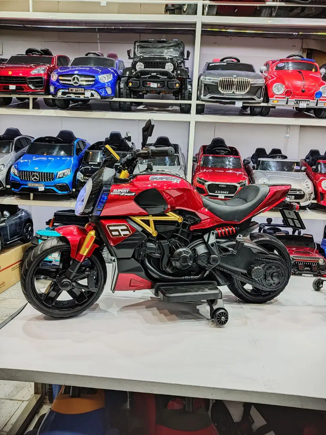 موتور شارژی ۱۲۶۰|اسباببازی بچه|مشهد, مصلی (کارمندان اول)|دیوار