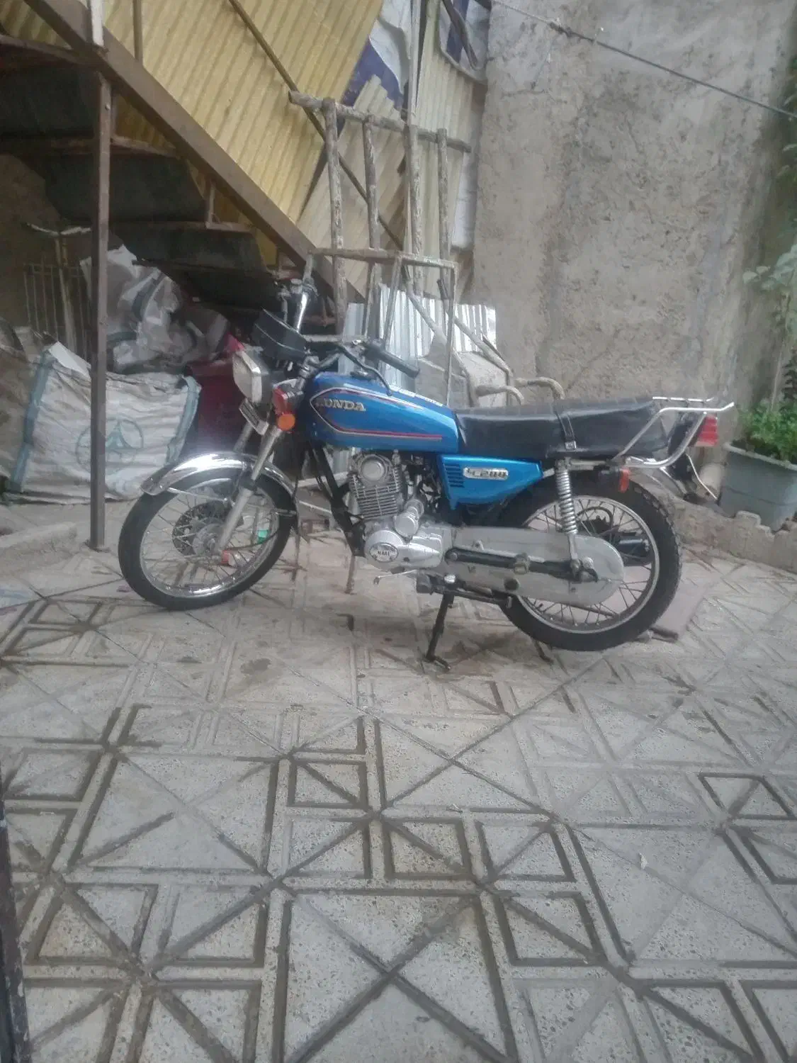 موتور 200زنجیرتایم به علت احتیاج به پولش زیرقیمت|موتورسیکلت|هشتگرد, قاسم آباد بزرگ|دیوار