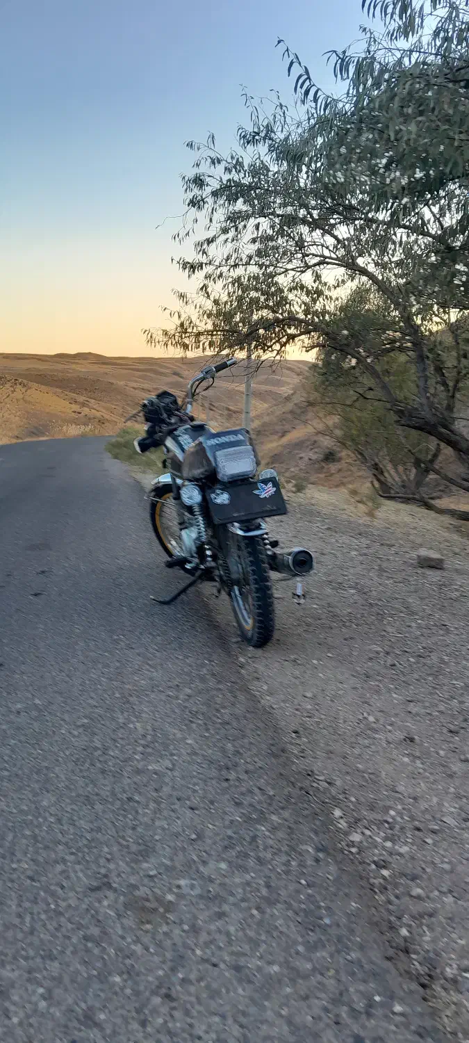 موتور هوندا تقویت شده ۱۵۰ سی سی|موتورسیکلت|کاغذکنان, |دیوار