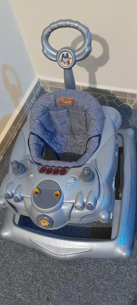 روروئک|کالسکه و لوازم جانبی|اندیمشک, |دیوار