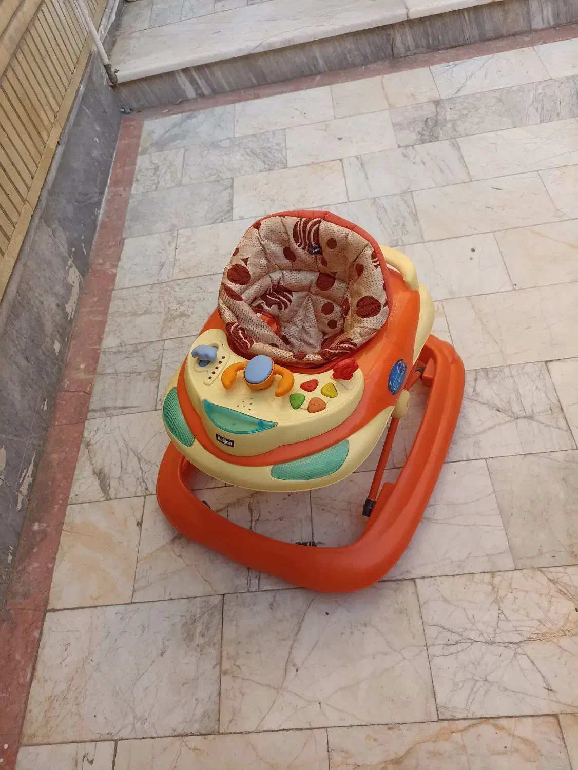 سیسمونی کودک|کالسکه و لوازم جانبی|قم, سراجه (۱۵ خرداد)|دیوار