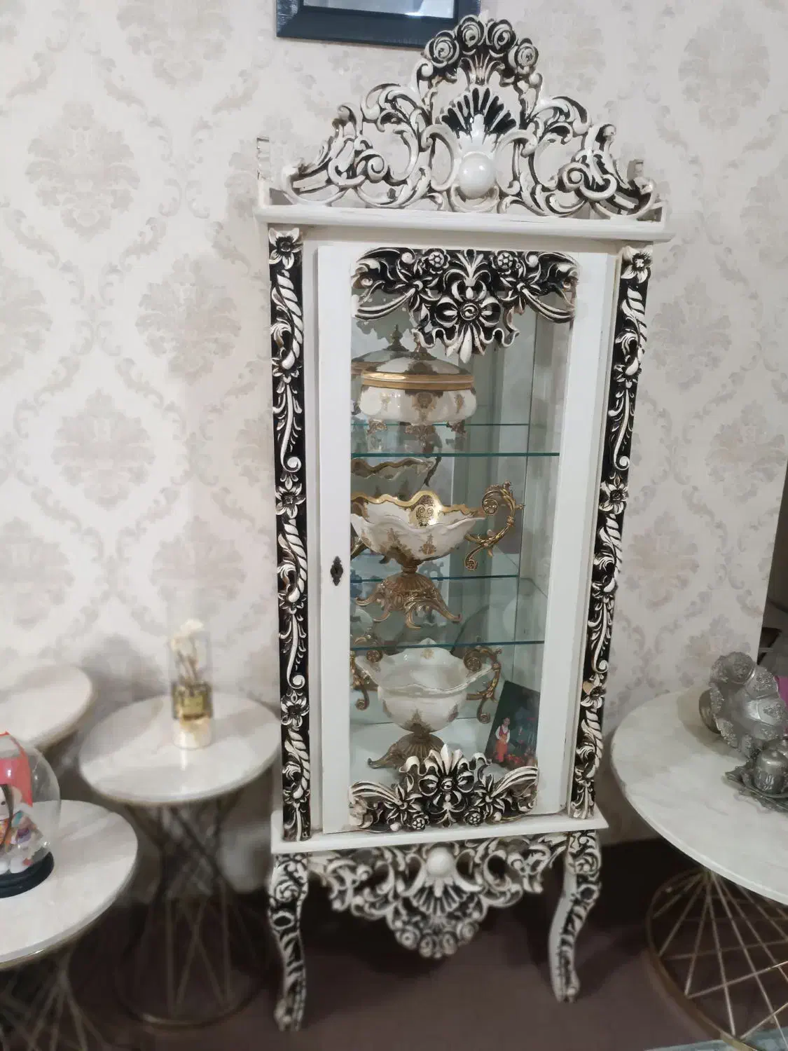 15.000000|بوفه، ویترین، کنسول|پیشوا, |دیوار