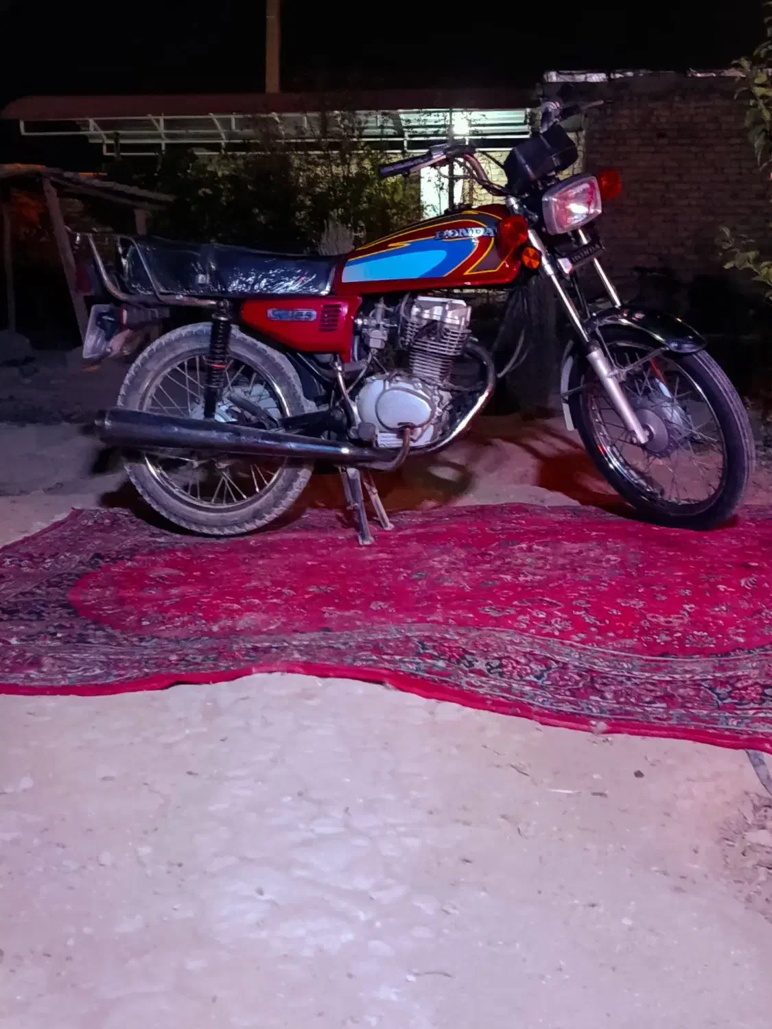 موتور|موتورسیکلت|کوار, |دیوار