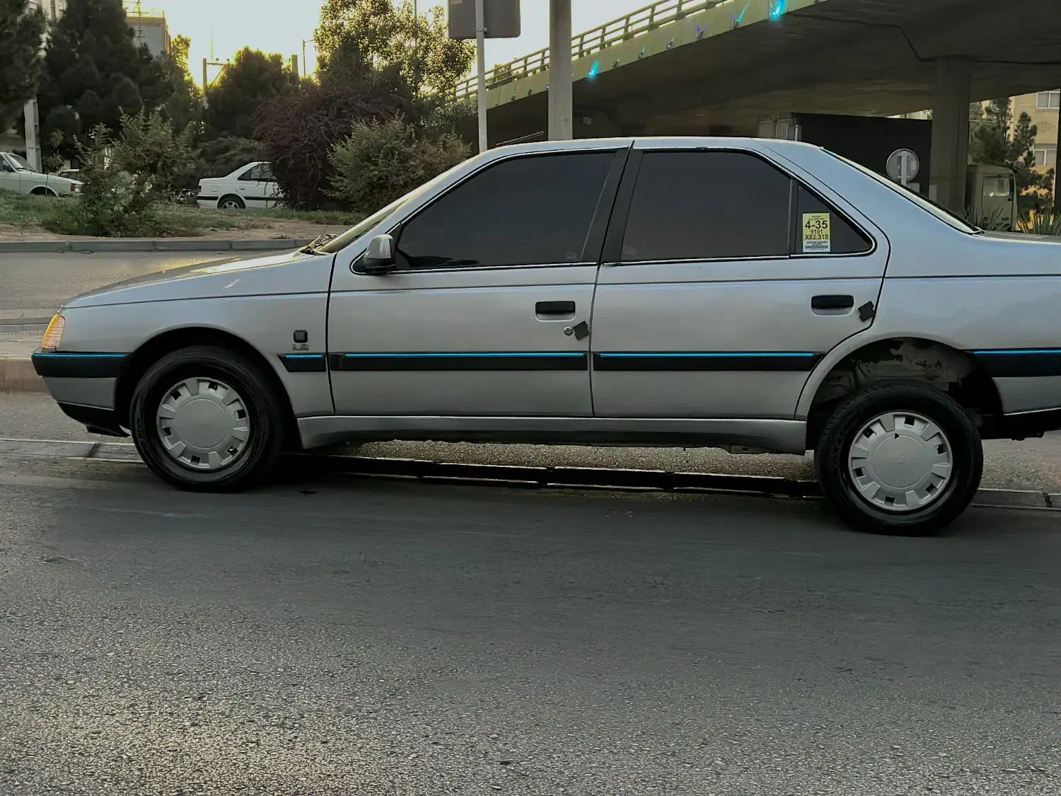 پژو 87 نقره ای|خودرو سواری و وانت|اصفهان, کشاورزی|دیوار