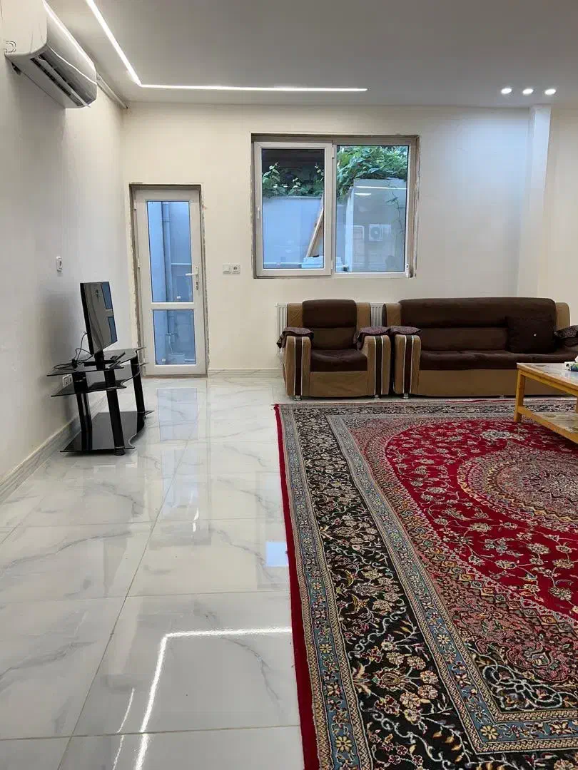 واحد مسکونی ویلائی شیک و زیبا|فروش آپارتمان|رشت, آب و برق|دیوار