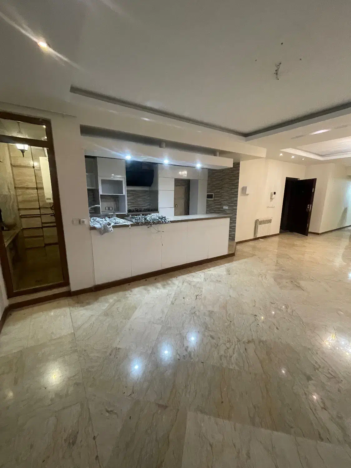 آپارتمان ۸۰ متر، ۲ خواب فول ،شریعتی(سیدخندان)