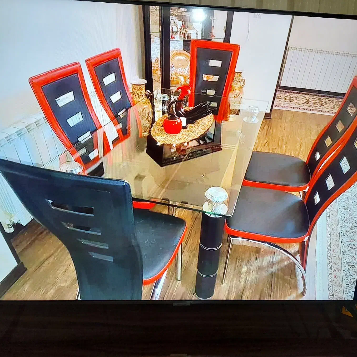 میز غذاخوری|میز و صندلی غذاخوری|شاهین‌شهر, شهرک میلاد|دیوار