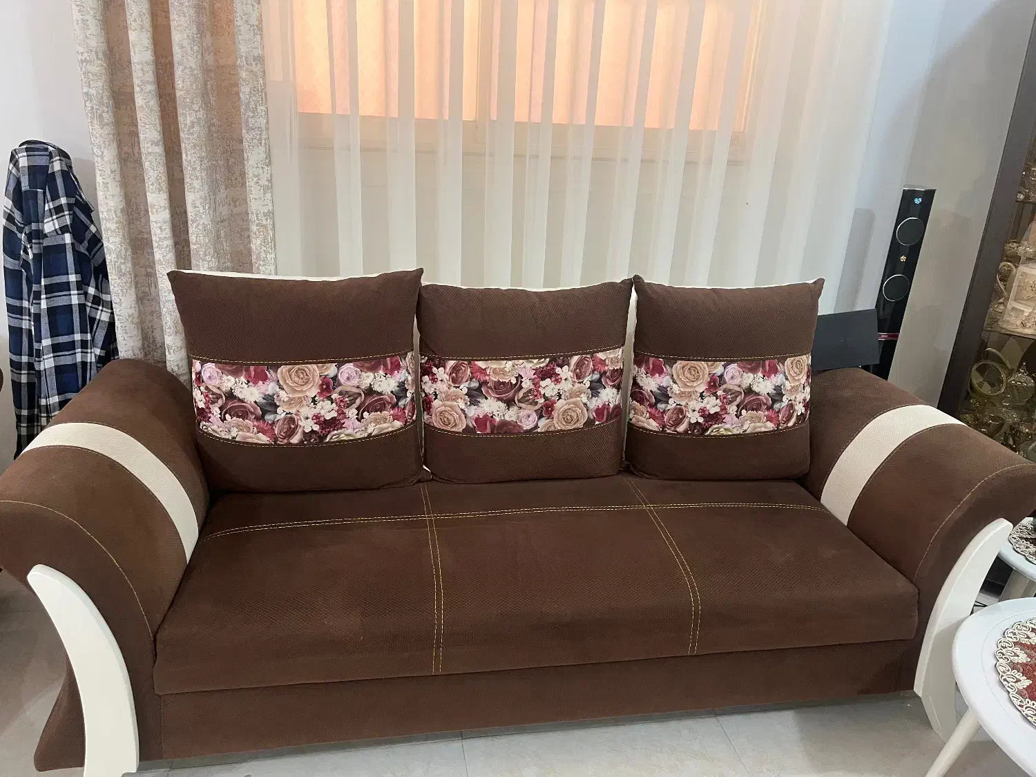 مبل ۷ نفره|مبلمان خانگی و میز عسلی|خمام, |دیوار