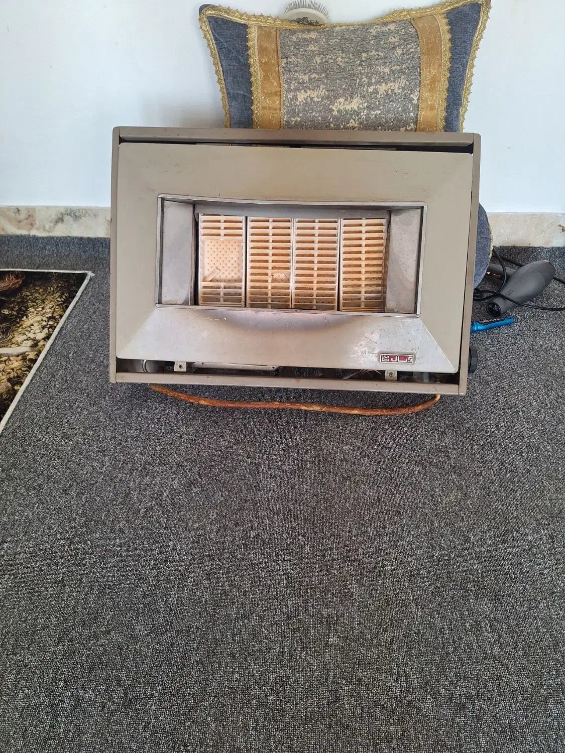 بخاری دیواری 2300|بخاری، هیتر، شومینه|دوگنبدان, |دیوار