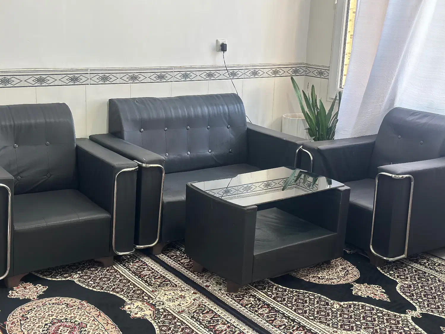 مبل وجلومبلی|مبلمان خانگی و میز عسلی|کرمانشاه, |دیوار