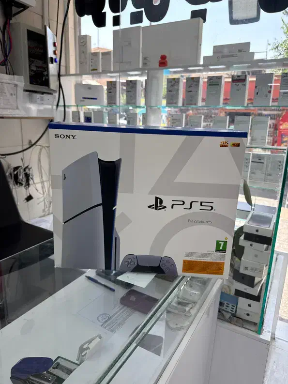 Ps5 slim 1Tb standard 2016|کنسول، بازی ویدئویی و آنلاین|شیراز, زند|دیوار