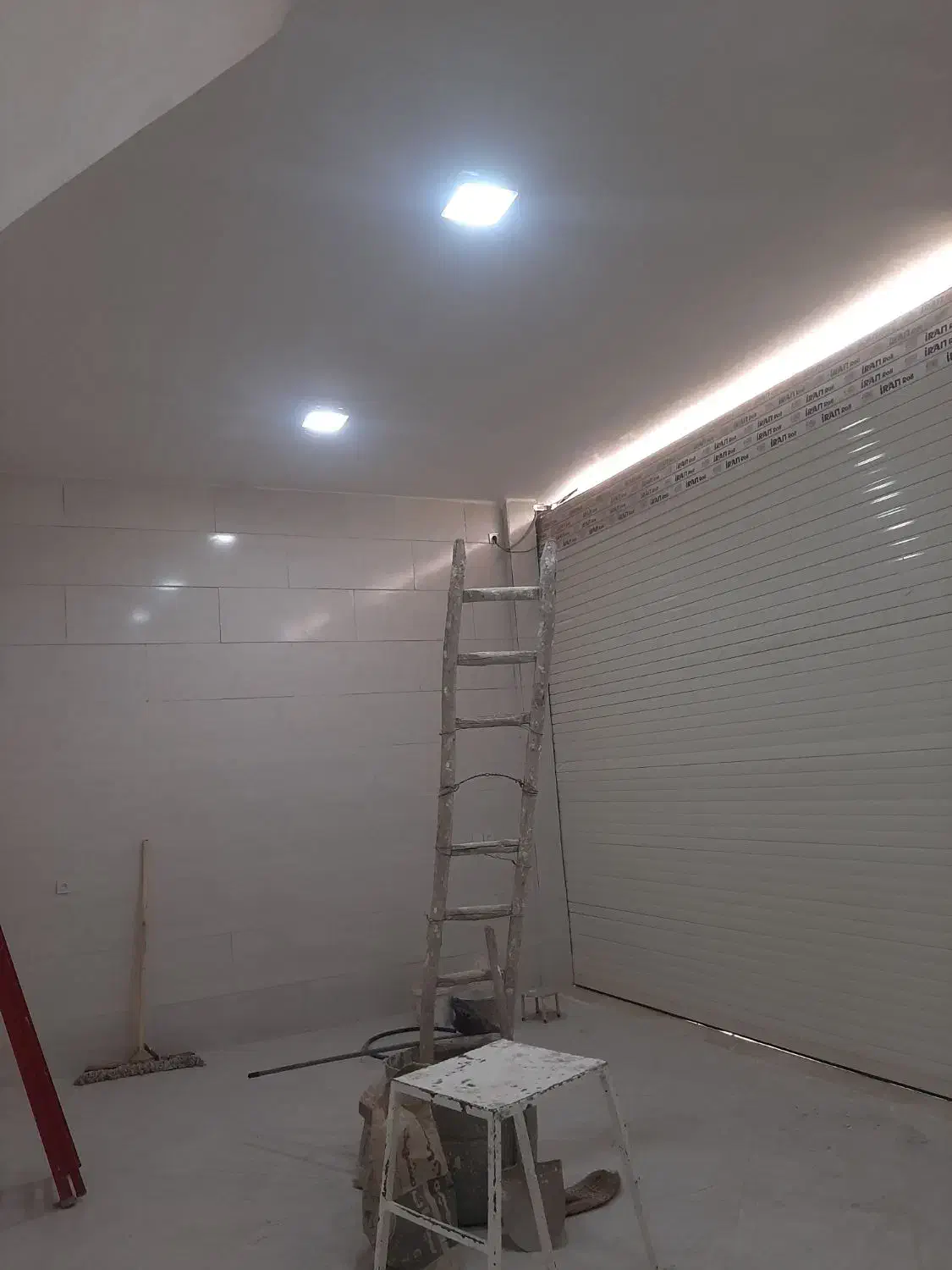 مغازه تجاری و انبار|اجارهٔ مغازه و غرفه|مشهد, کارمندان دوم|دیوار