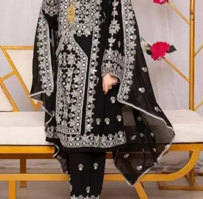 خیاط دوخت لباس بلوچی زنانه|لباس|بم, |دیوار