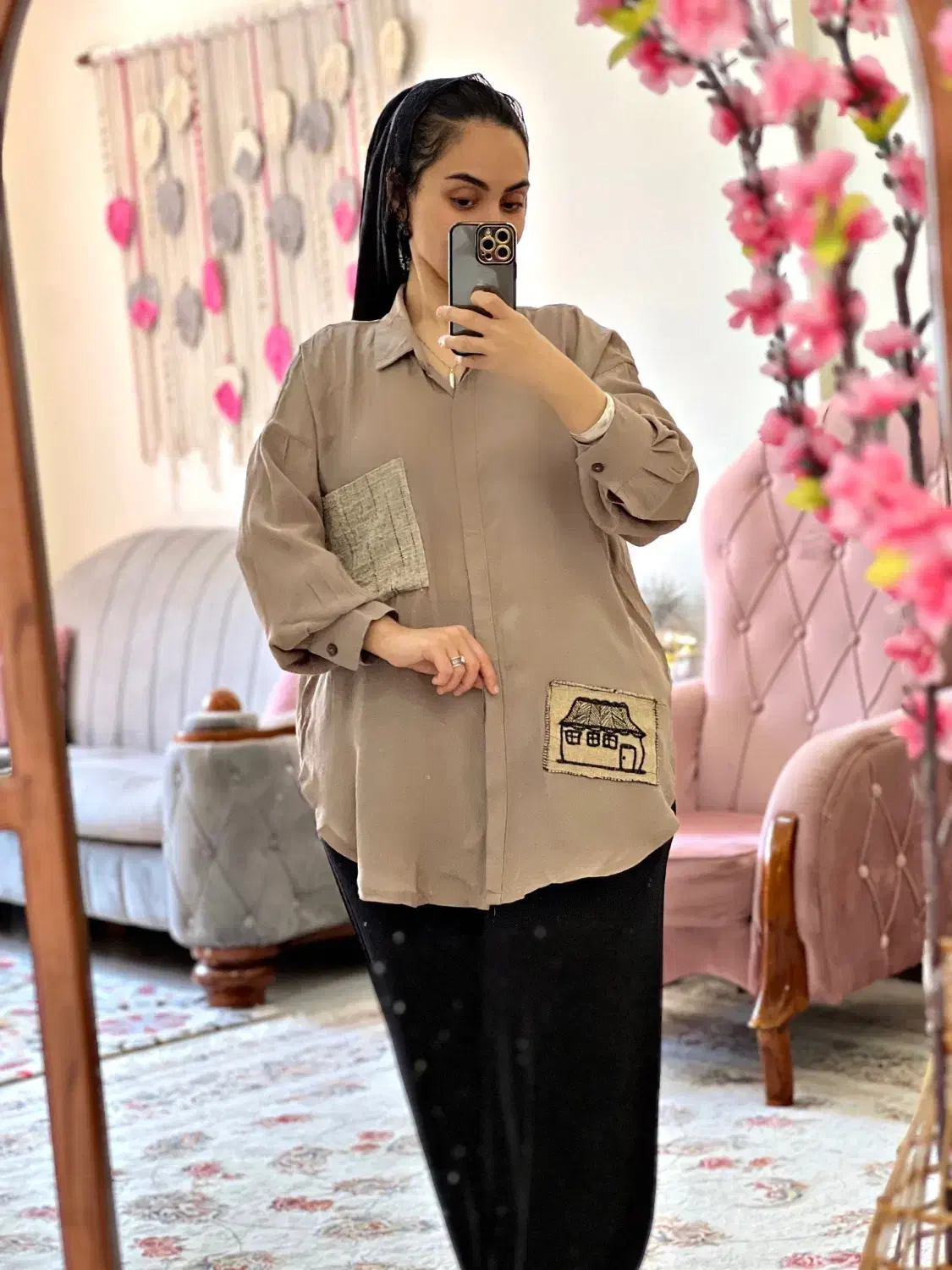 حراج انواع شومیز ب دلیل تک شدن با ارسال رایگان|حراج|قم, بلوار امین و ساحلی|دیوار