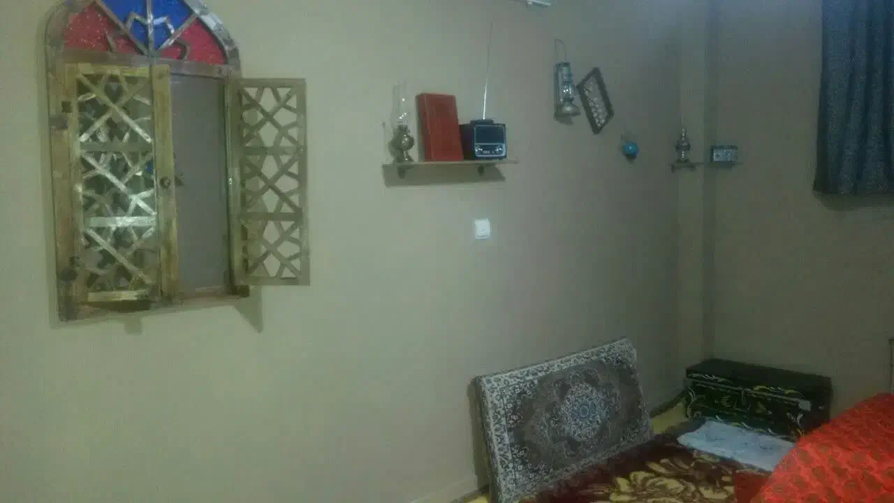 کاغذ دیواری و نقاشی با شرایط|خدمات پیشه و مهارت|دامغان, |دیوار