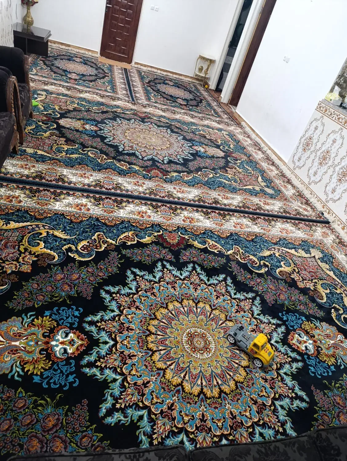 فرش 12متری|فرش|بروجرد, |دیوار