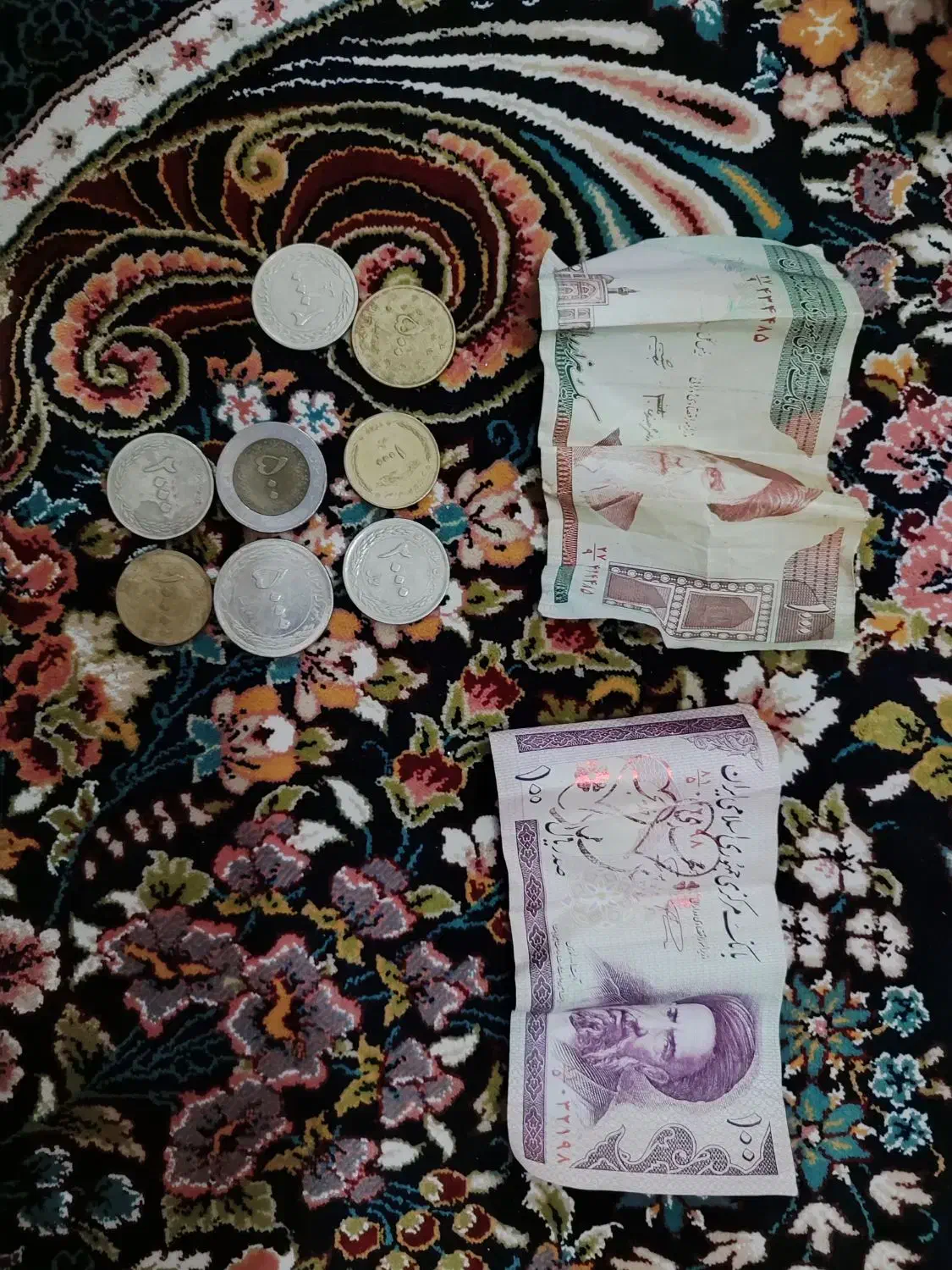 سکه و پول عتیقه|کلکسیون سکه، تمبر، اسکناس|قم, نخودی|دیوار